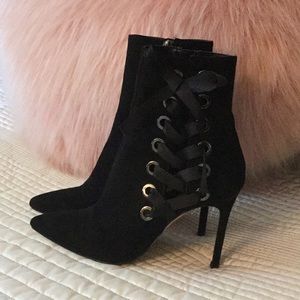 BLACK LACE BOOTIES BY ZENDAYA